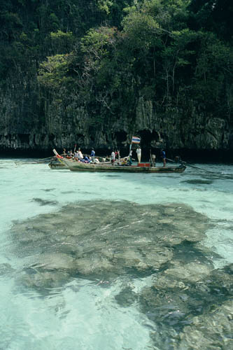 Sea Gypsies at Pileh Cove - Ko Pee Pee Lae - click to go to next image